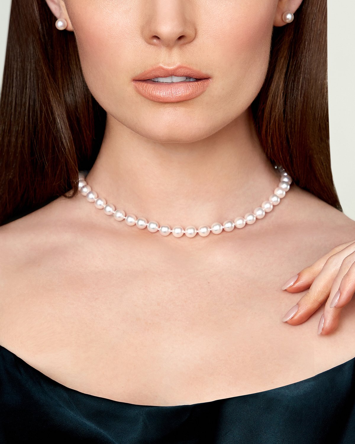 White Japanese Akoya Choker Length Pearl Necklace